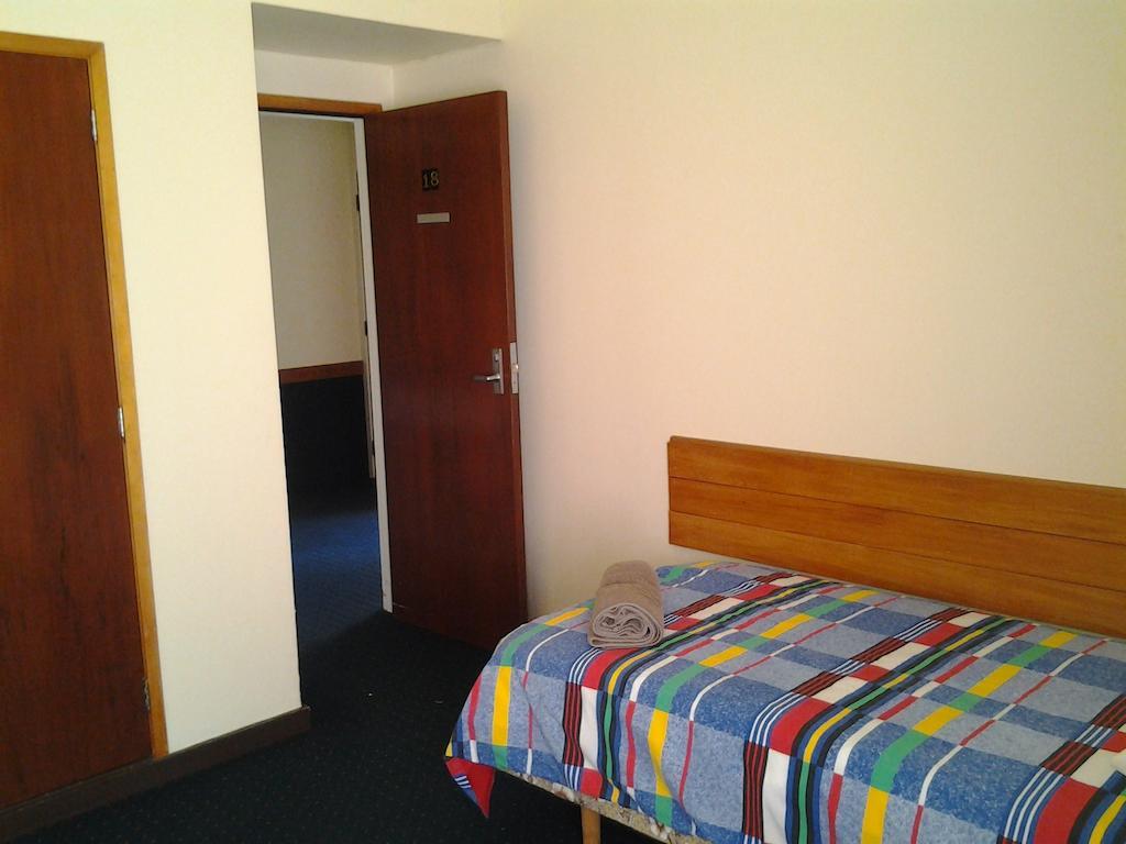 Hikurangi Stayplace Whanganui Room photo